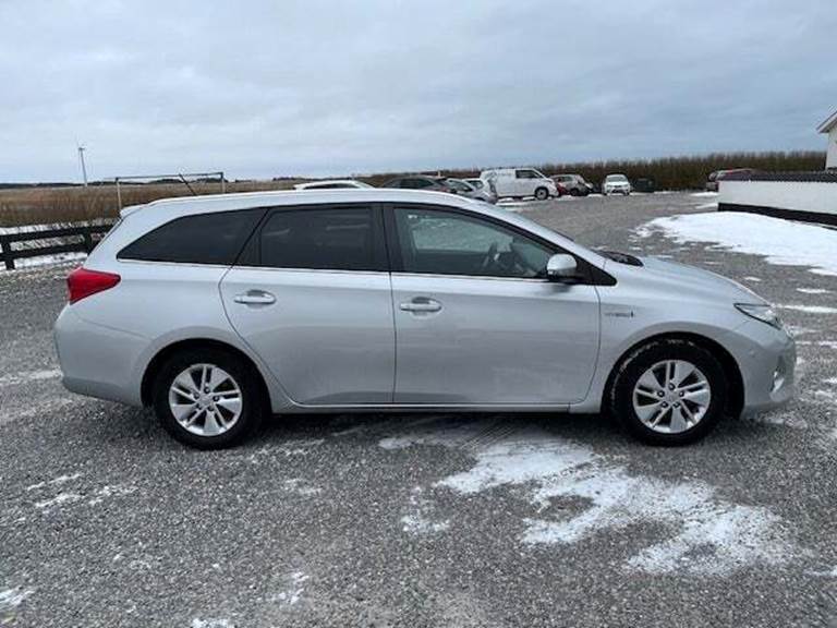 Toyota Auris 1,8 Hybrid H2 Touring Sports CVT