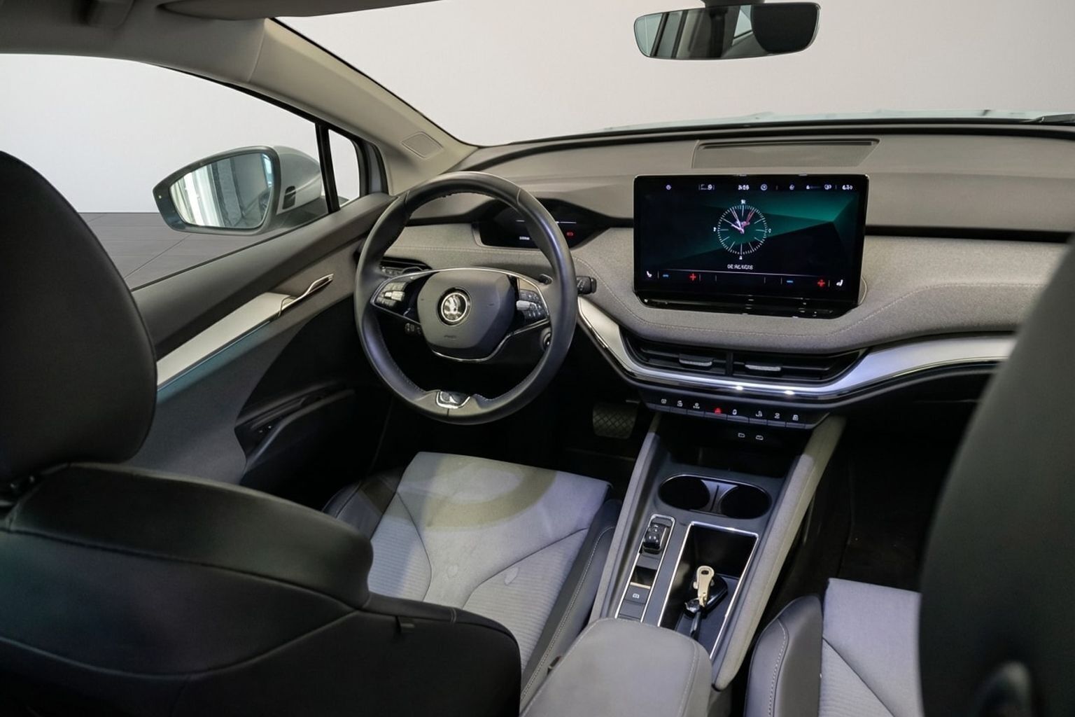 Sølv Skoda Enyaq fra 2021