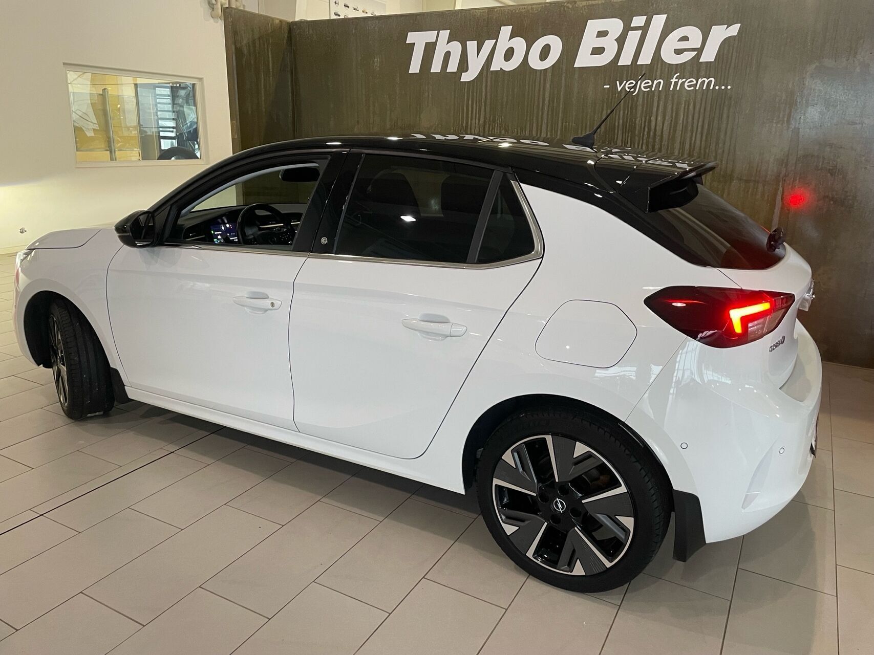 Opel Corsa-e EL Ultimate 136HK 5d Aut.