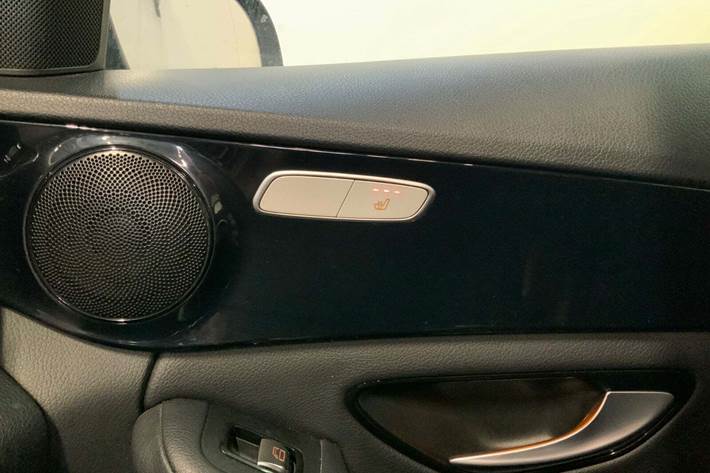 Sort Mercedes C220 d fra 2018