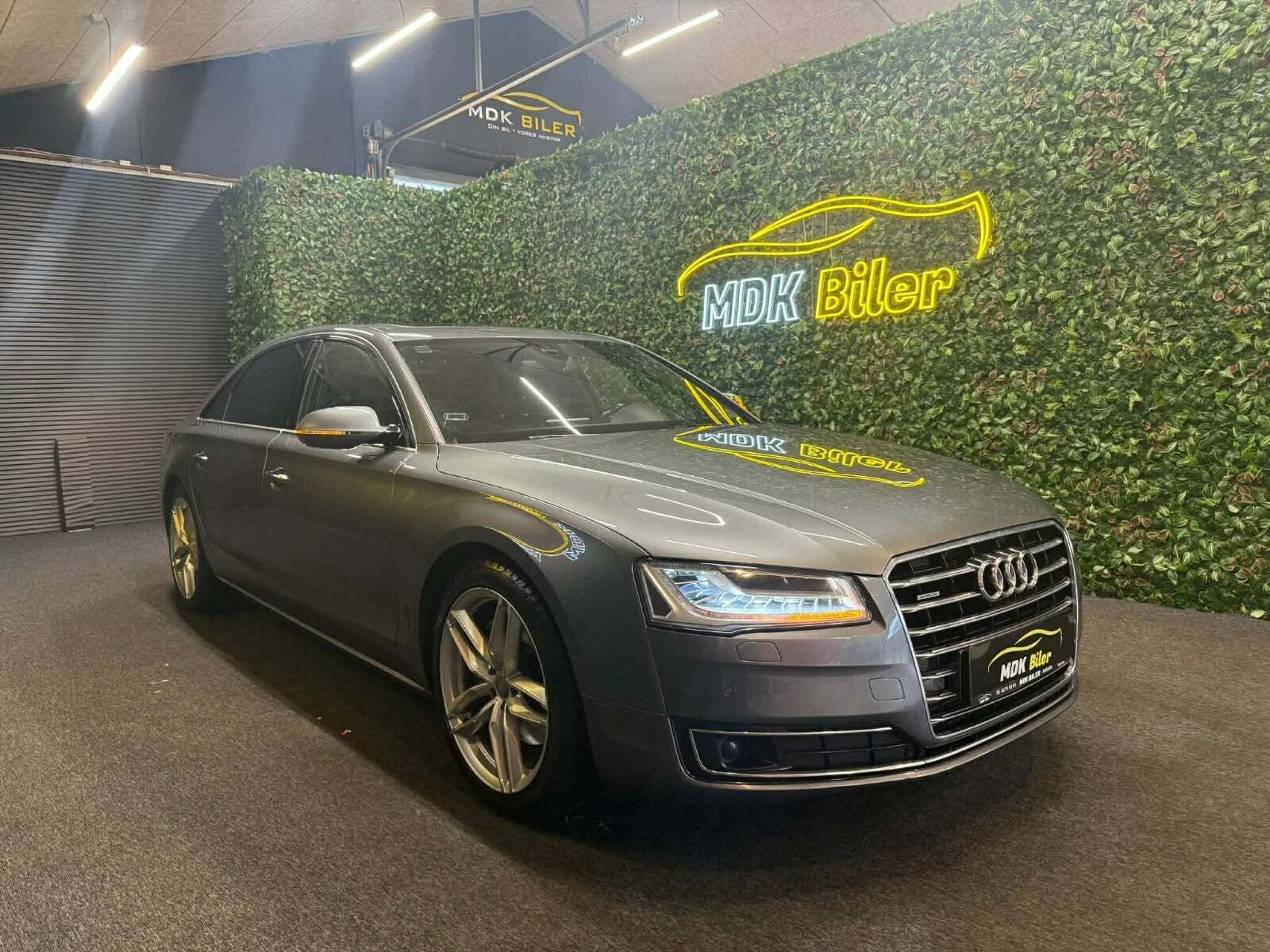 Audi A8 3,0 TDi 262 Ultra quattro Tiptr. lang