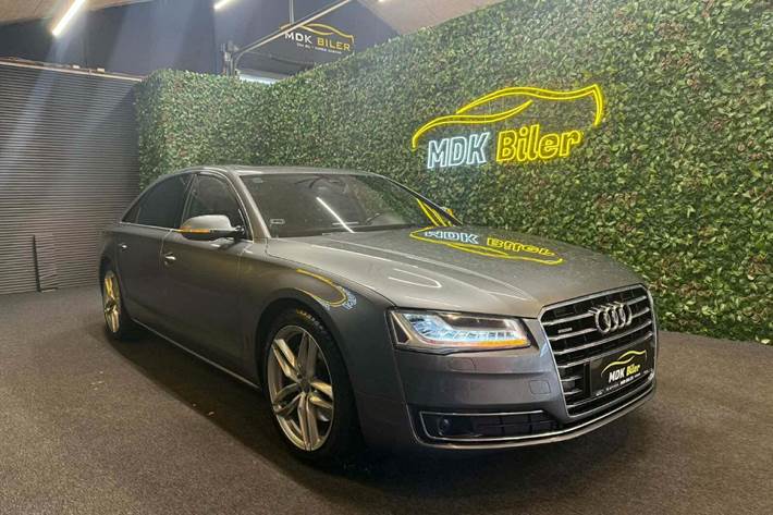 undefined Audi A8 fra 2017 set udefra