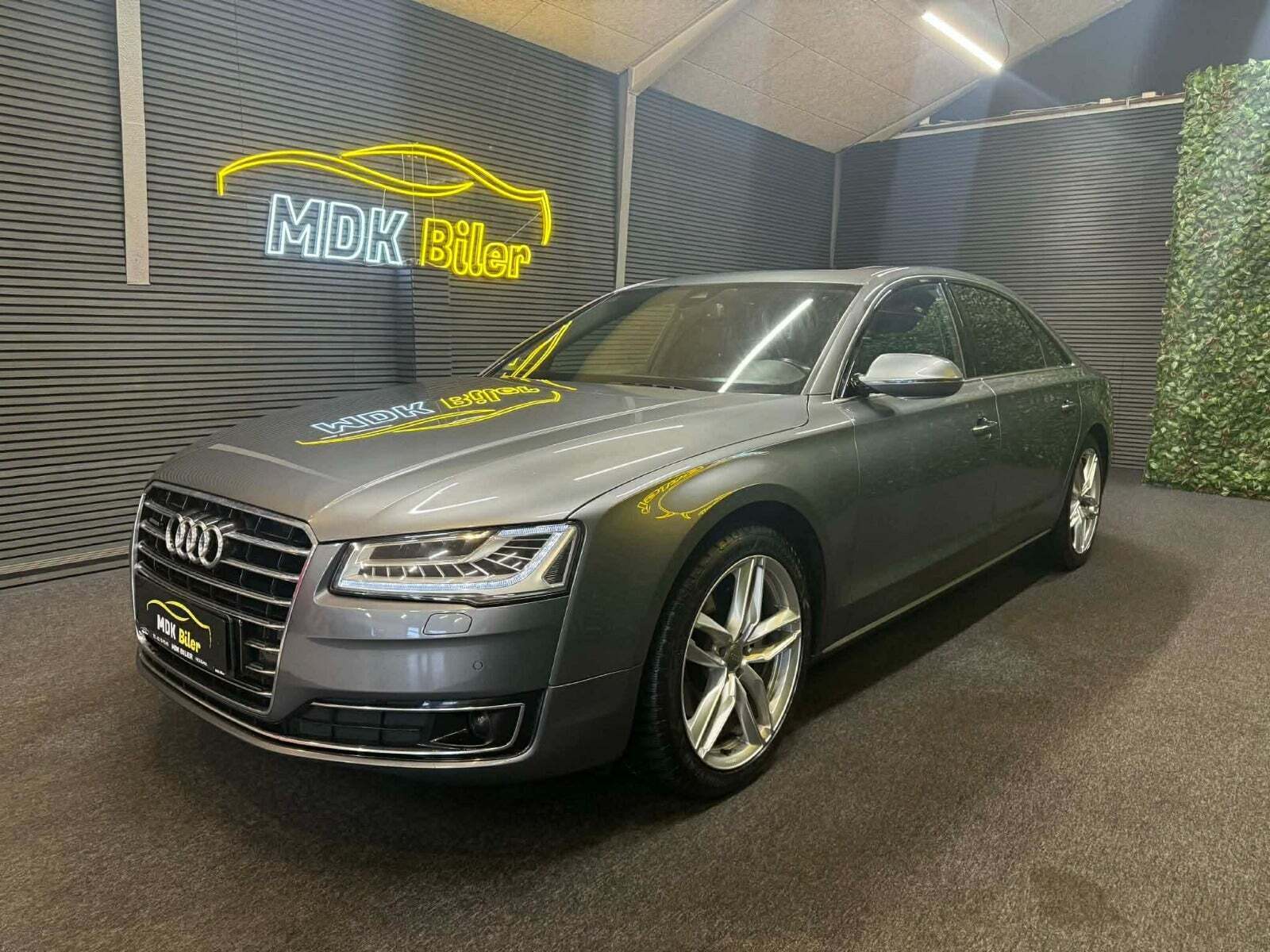 Audi A8 3,0 TDi 262 Ultra quattro Tiptr. lang