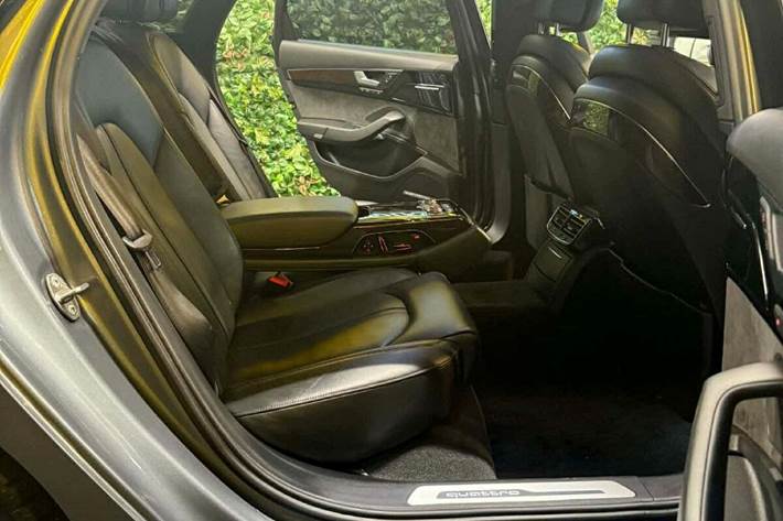 undefined Audi A8 fra 2017