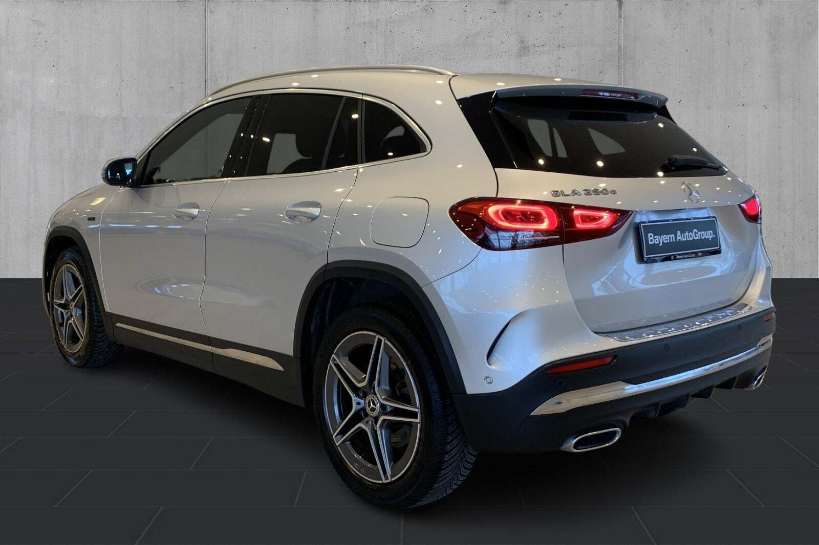 Sølv Mercedes GLA250 e fra 2020