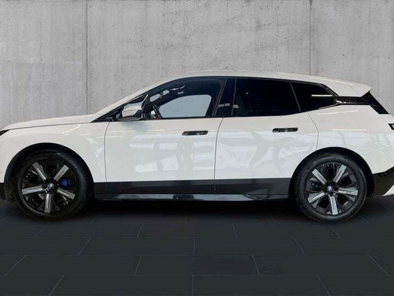 BMW iX xDrive40 Sport
