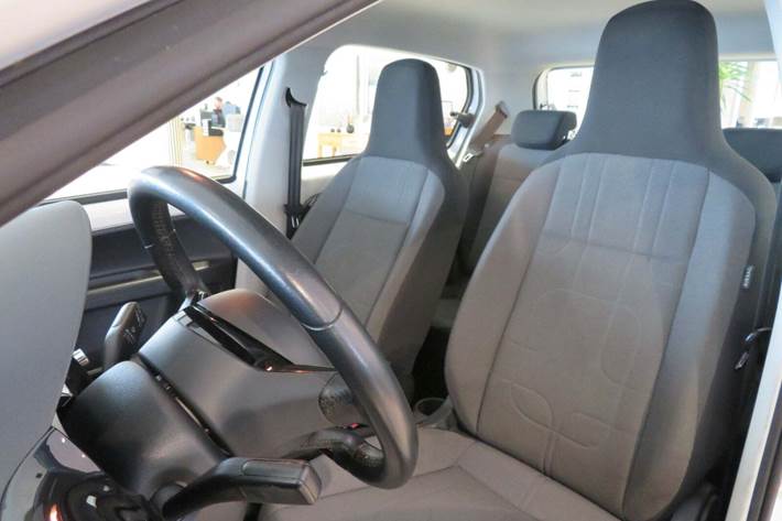 Hvid VW UP! fra 2015