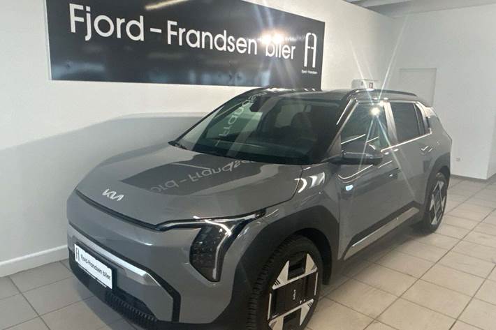 Grå Kia EV3 fra 2025