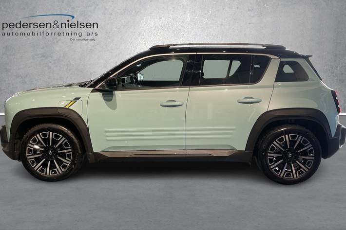 Grøn Renault R4 fra 2025 set udefra