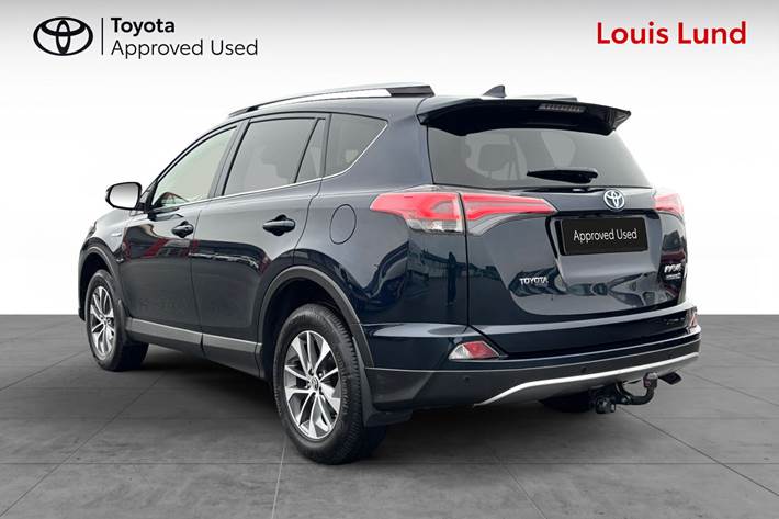 Grøn Toyota RAV4 fra 2018