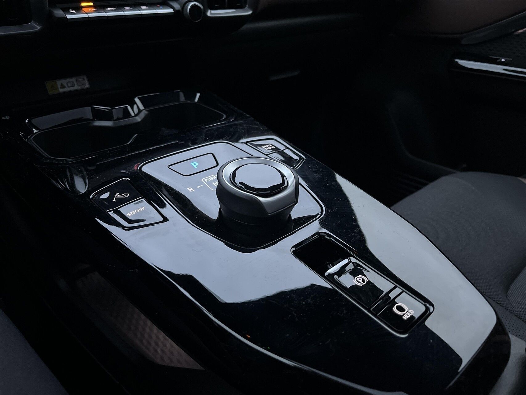 Grøn Suzuki eVitara fra 2025