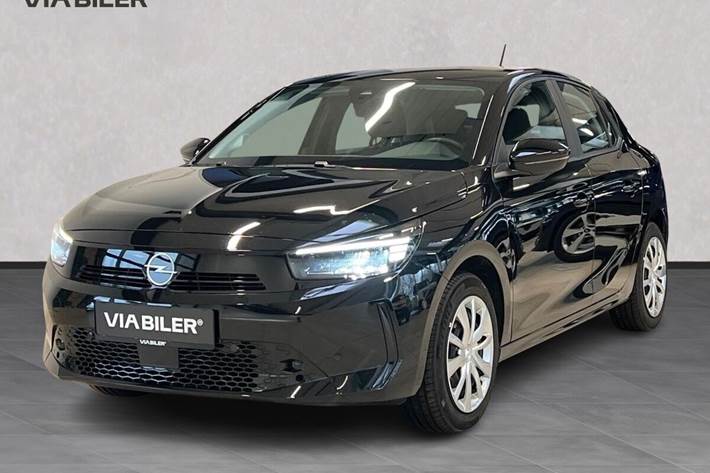 Sort Opel Corsa-e fra 2025 set udefra