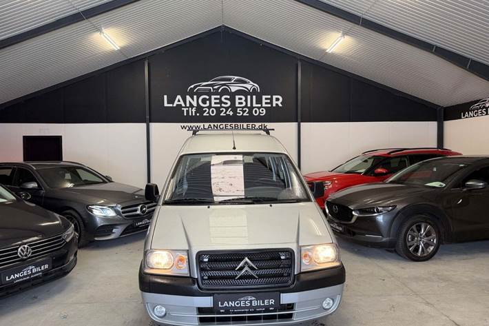 Blå Citroën Jumpy fra 2005