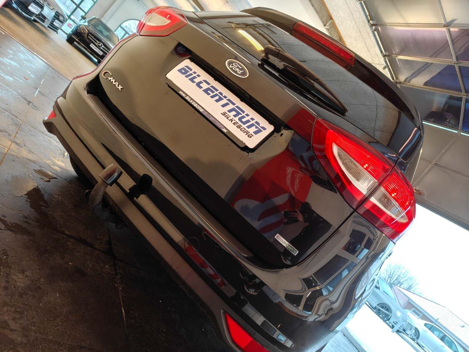 Sort Ford C-MAX fra 2018