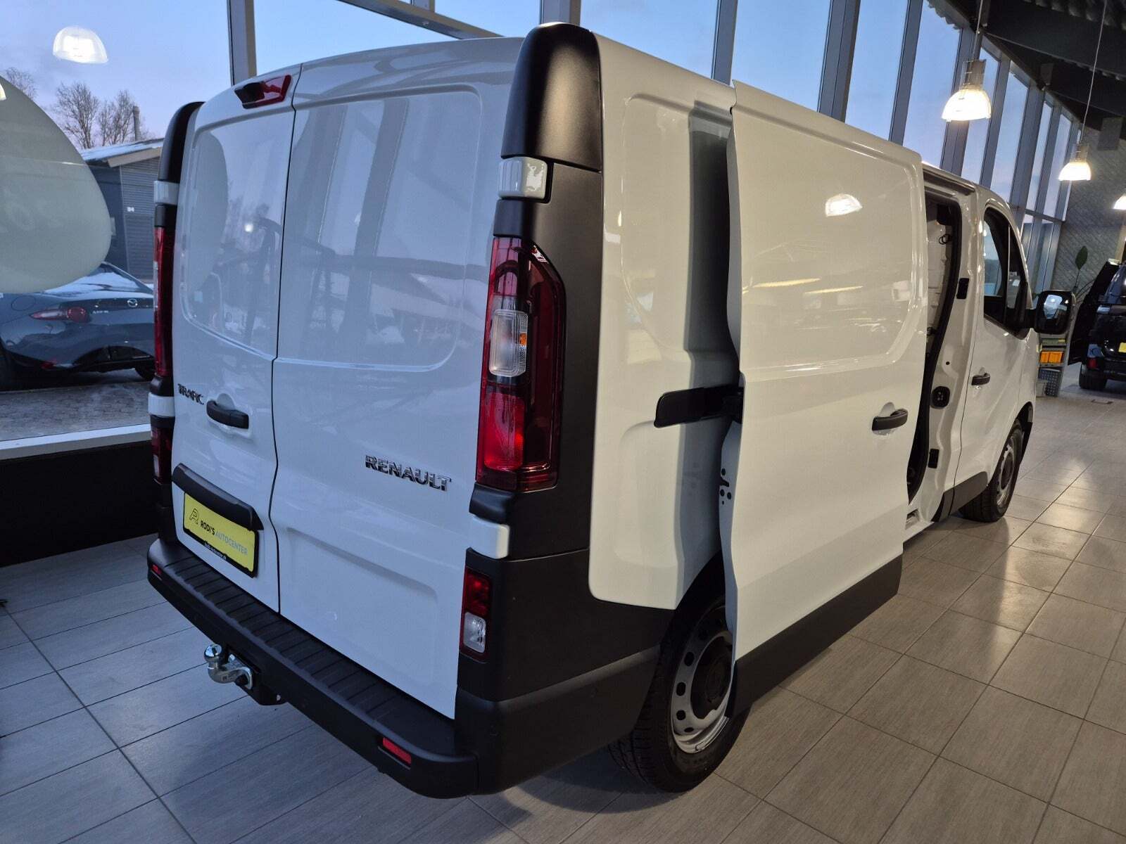 Renault Trafic 2,0 dCi 150 L2H1 Tekno