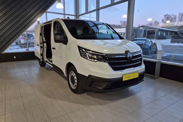 Hvid Renault Trafic fra 2025