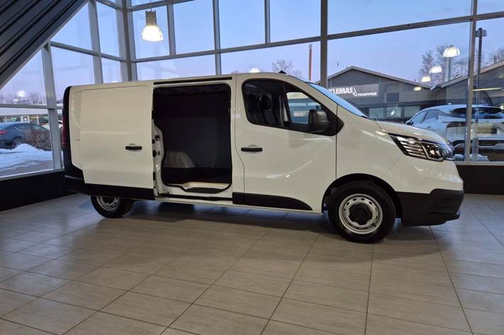 Hvid Renault Trafic fra 2025
