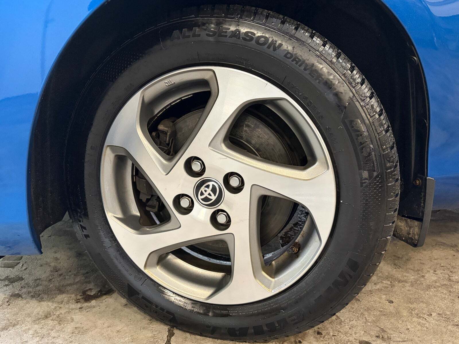 undefined Toyota Yaris fra 2014