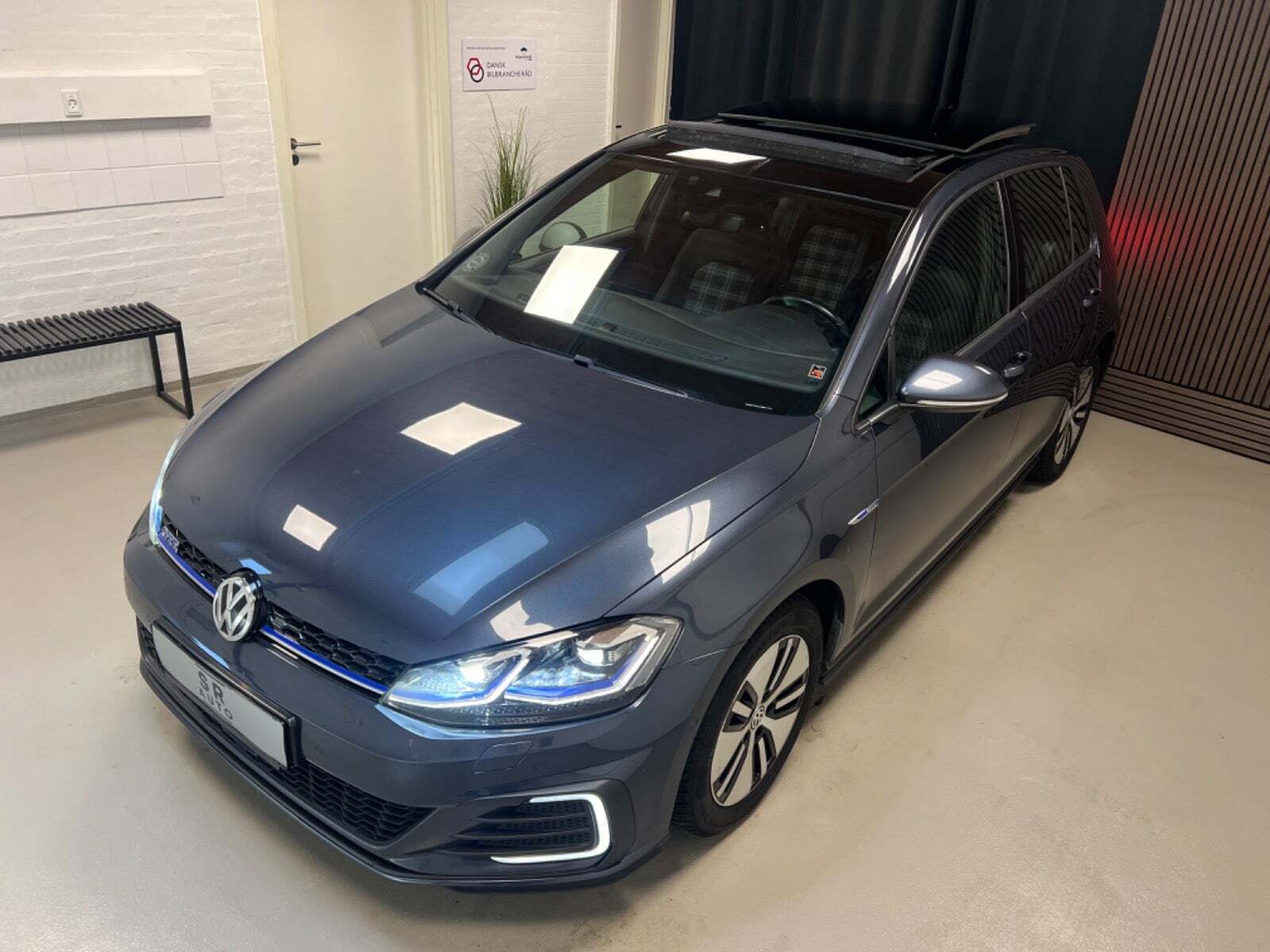 VW Golf VII 1,4 GTE DSG