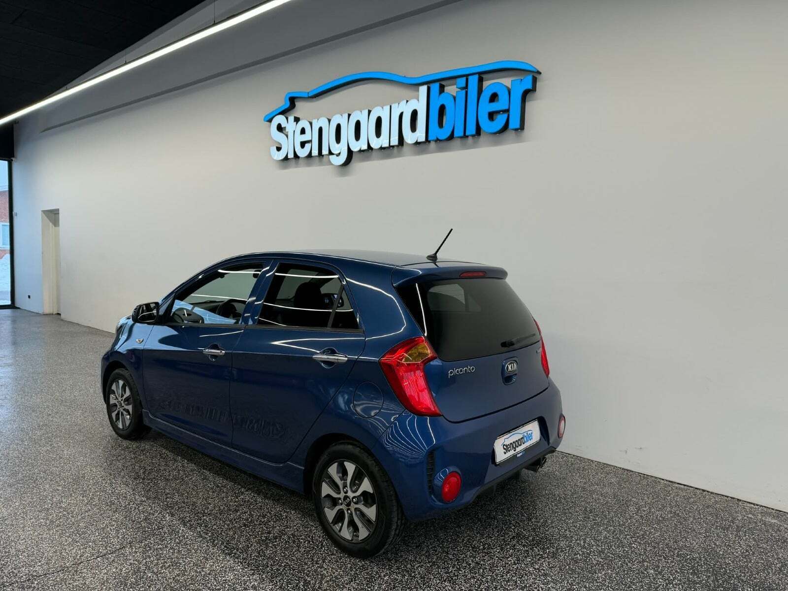 Kia Picanto 1,0 Attraction Sport