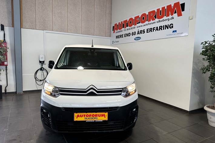 Hvid Citroën Berlingo fra 2022