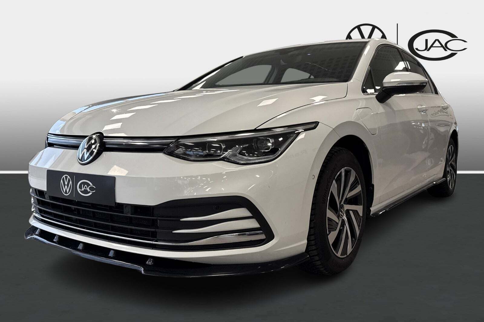 VW Golf VIII 1,4 eHybrid DSG