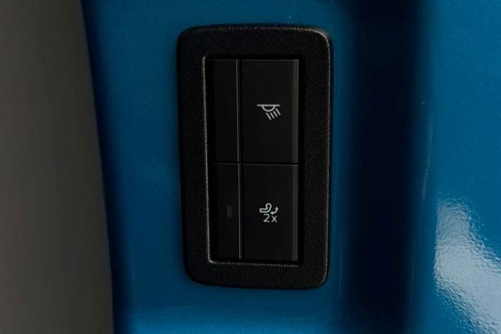 undefined Ford E-Transit Custom Kombi 320S fra 2025