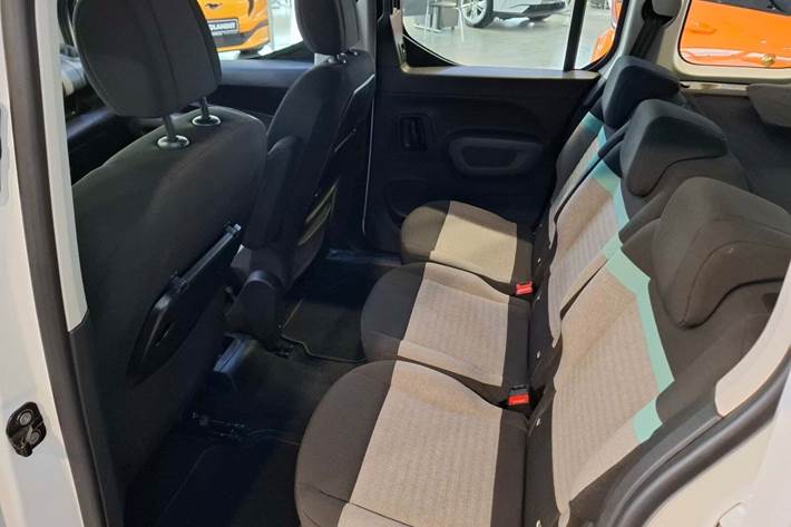 Hvid Citroën Berlingo fra 2019