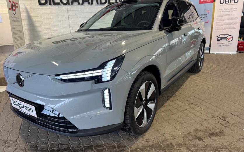 Volvo EX90 Plus 7prs
