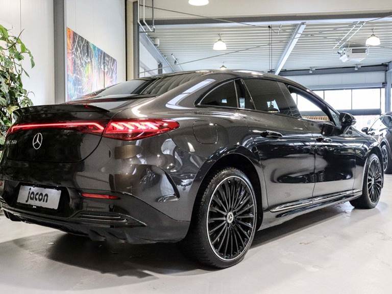 Mercedes EQE350 AMG Line