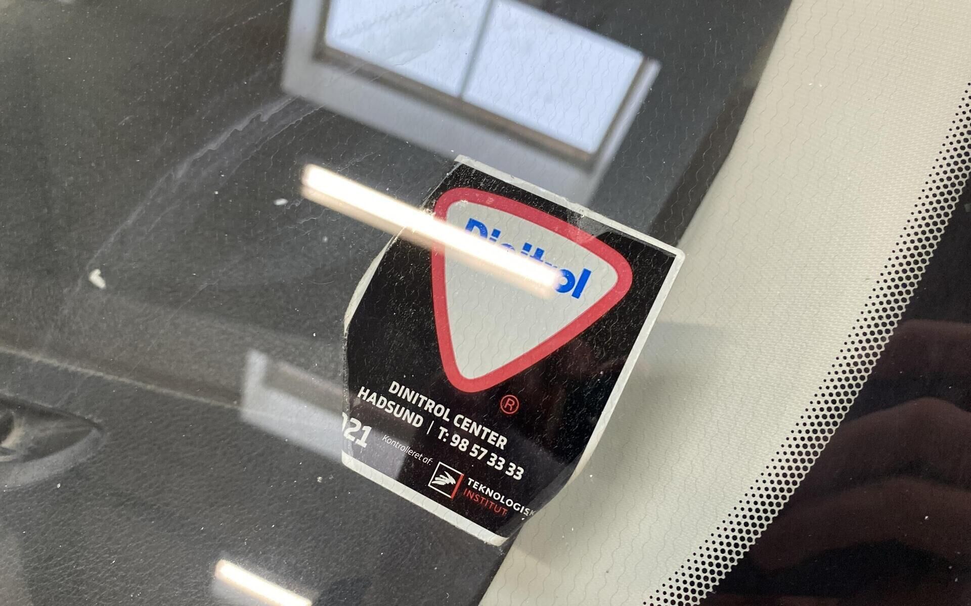 Hvid Ford Transit fra 2021