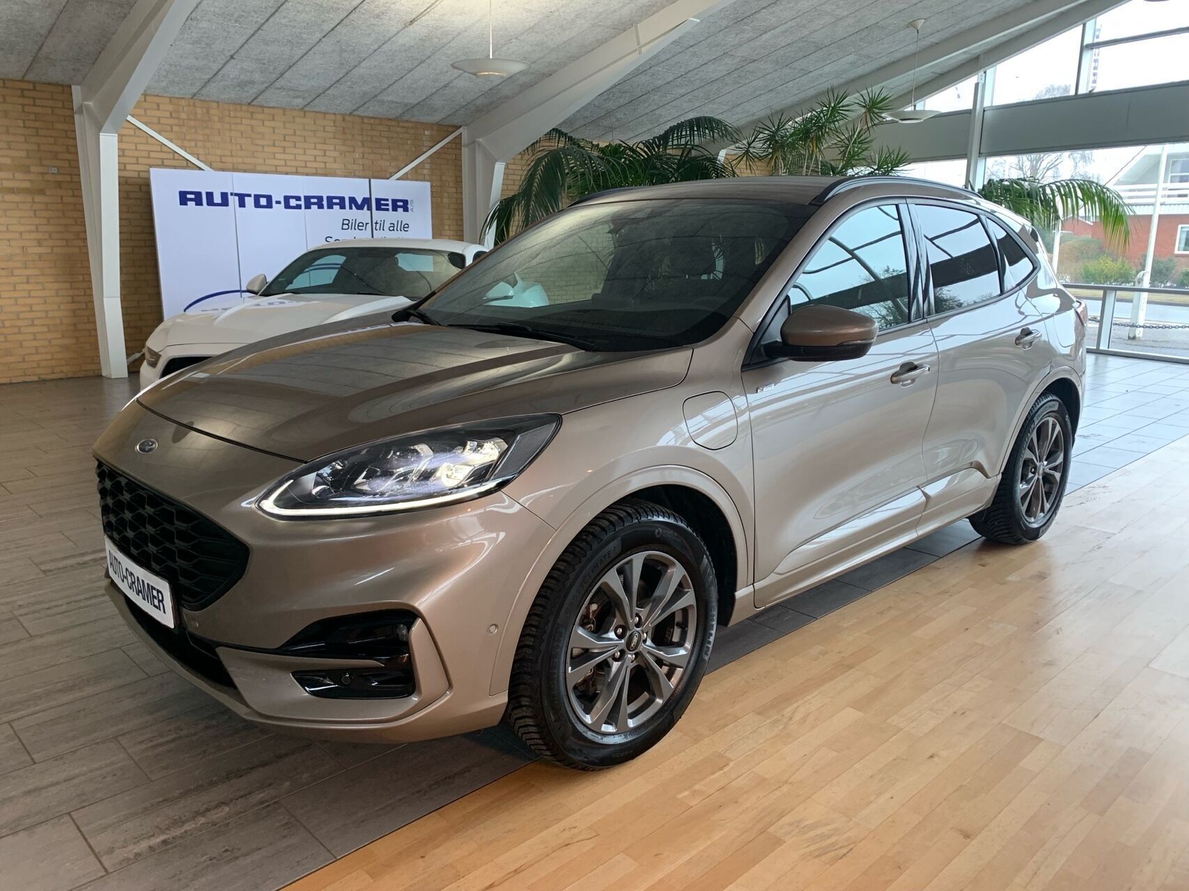 Ford Kuga 2,5 Plugin-hybrid ST-Line X CVT 225HK 5d Trinl. Gear