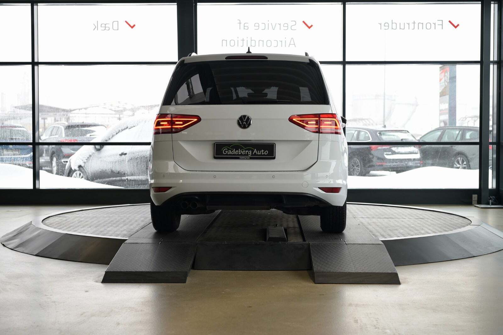 VW Touran 2,0 TDi 150 Comfortline DSG Van