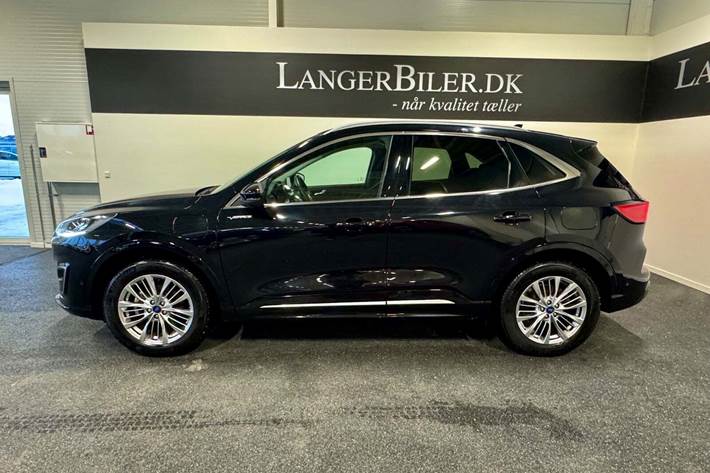 Sort Ford Kuga fra 2022