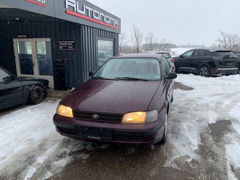 Toyota Carina E 1,6 XLi Fantastic