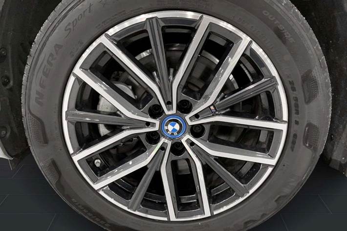 undefined BMW iX1 fra 2024