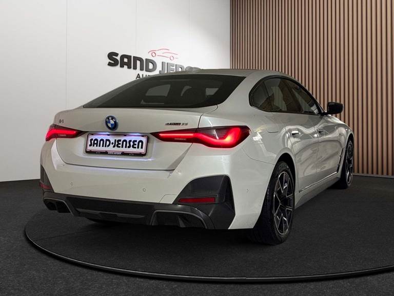 BMW i4 eDrive35 M-Sport