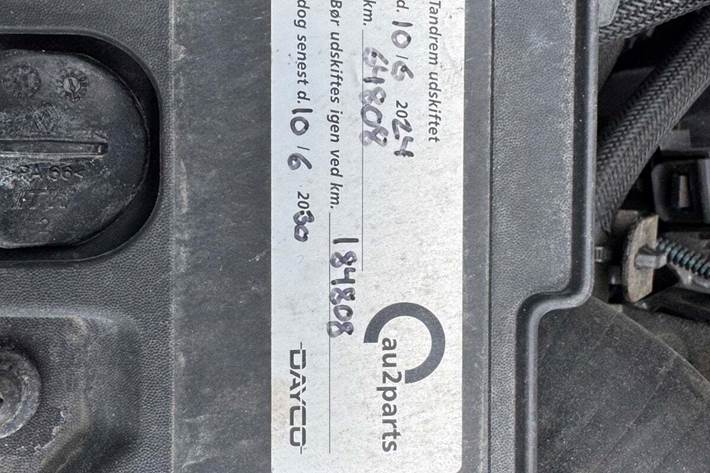 Grå Renault Clio IV fra 2018