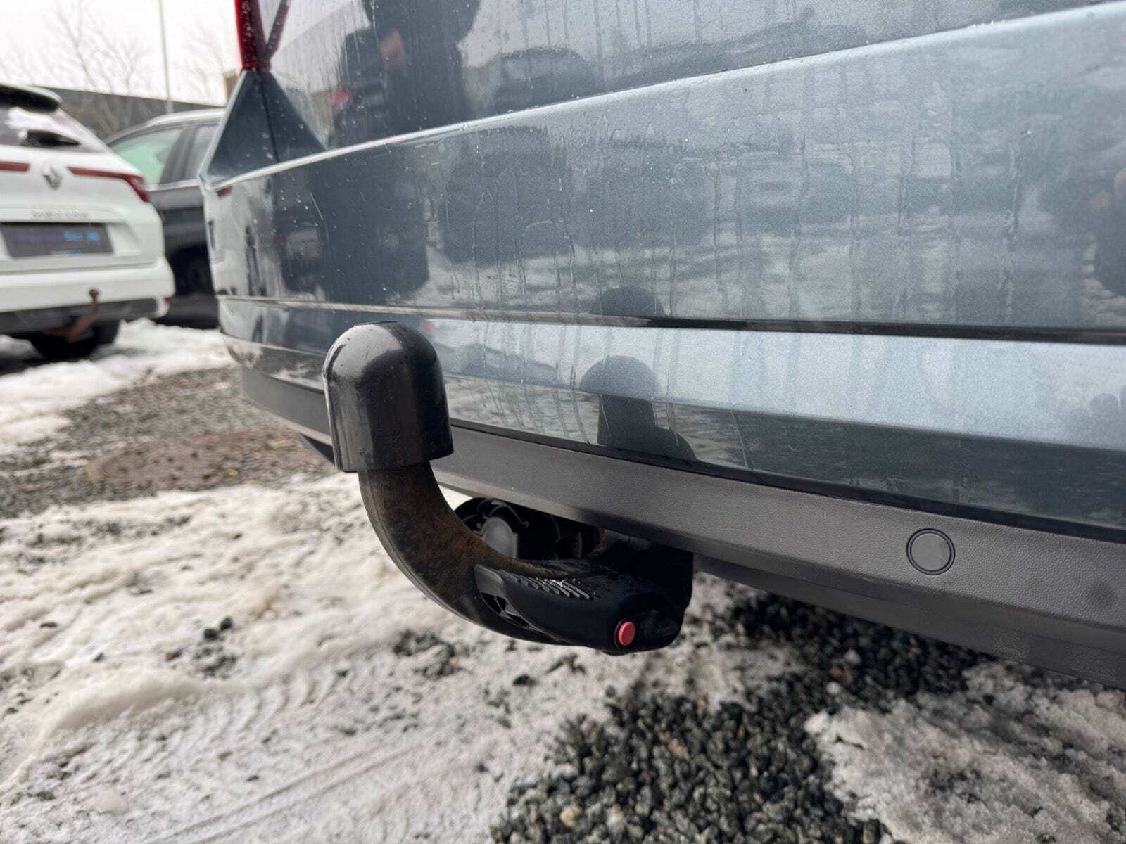 Grå Skoda Octavia fra 2019