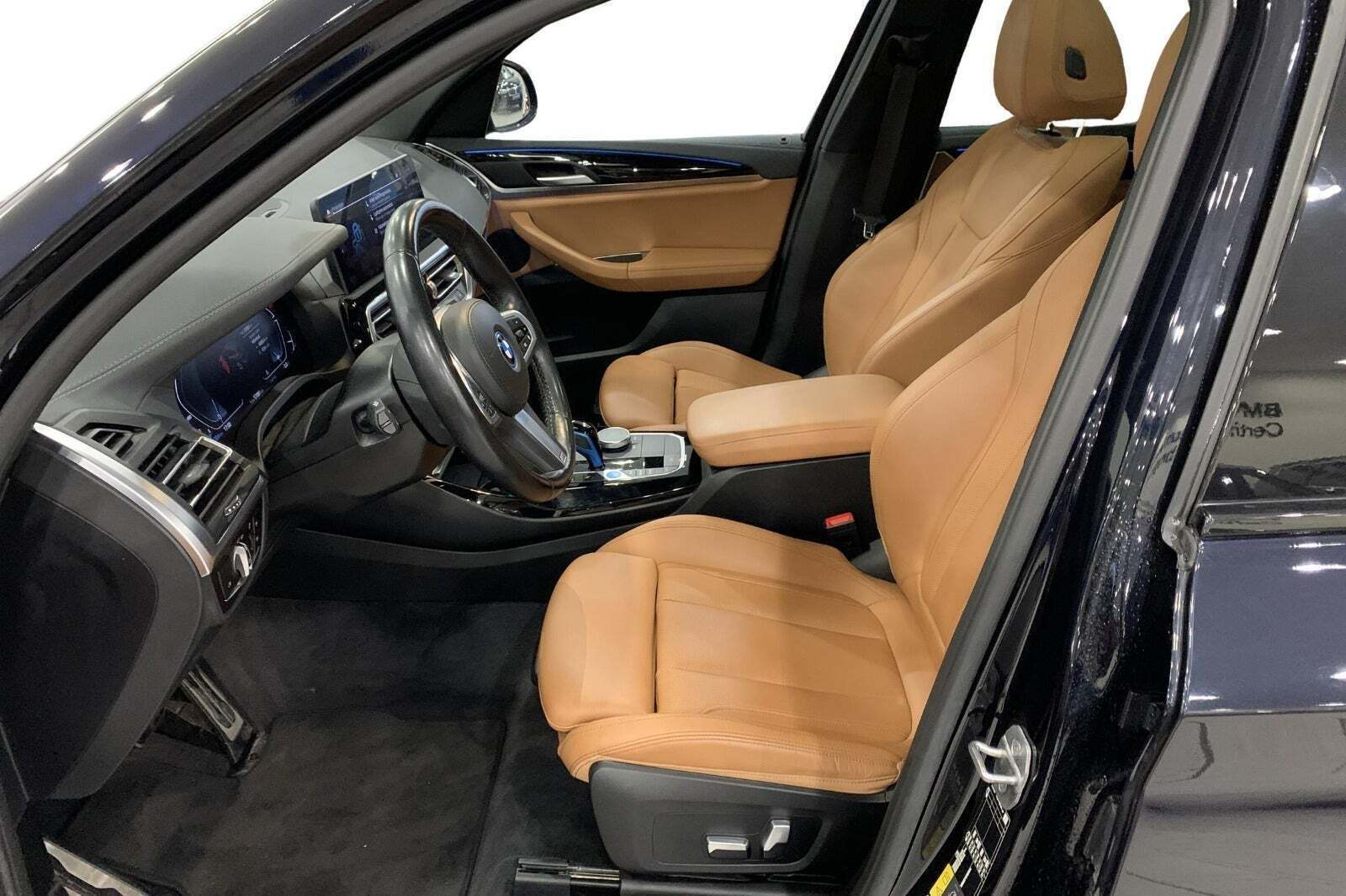 BMW iX3 Charged M-Sport