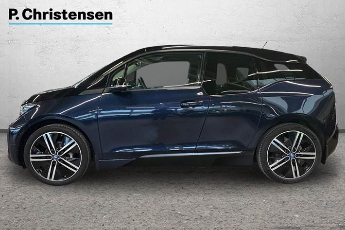 Blå BMW i3 fra 2022