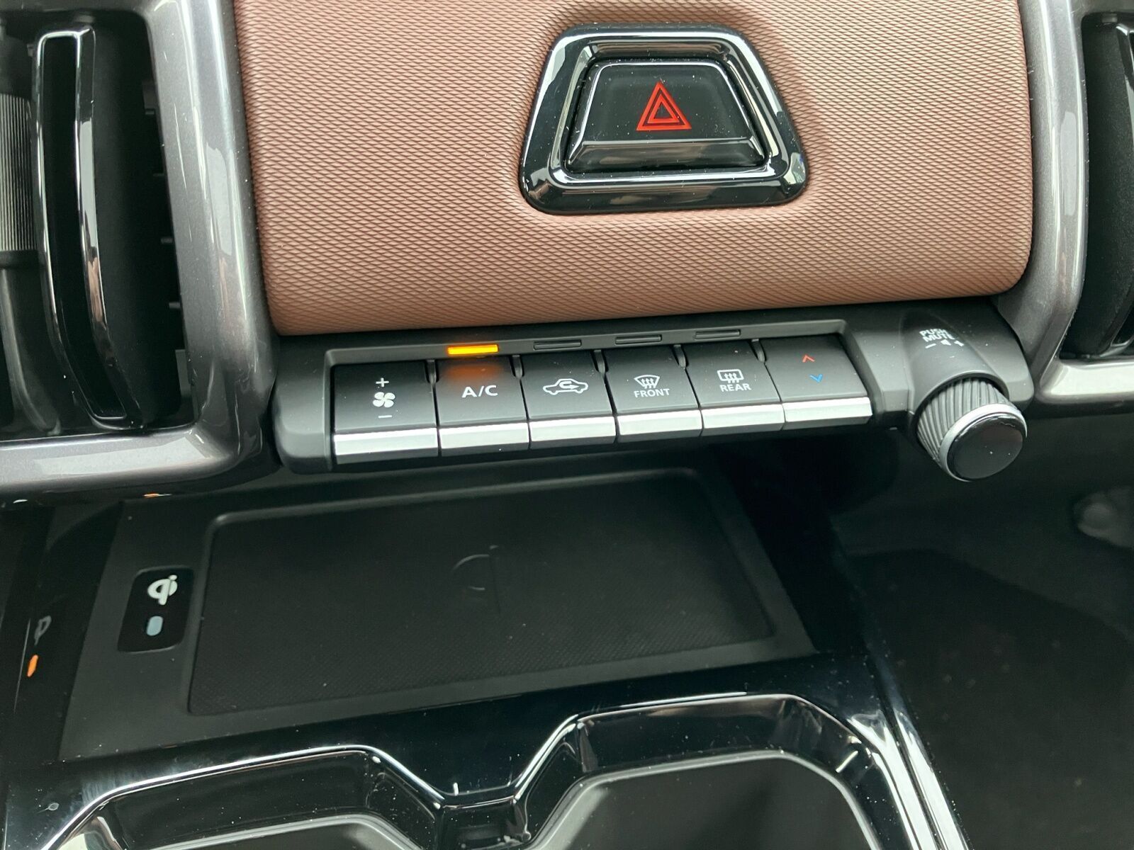 Grøn Suzuki eVitara fra 2025