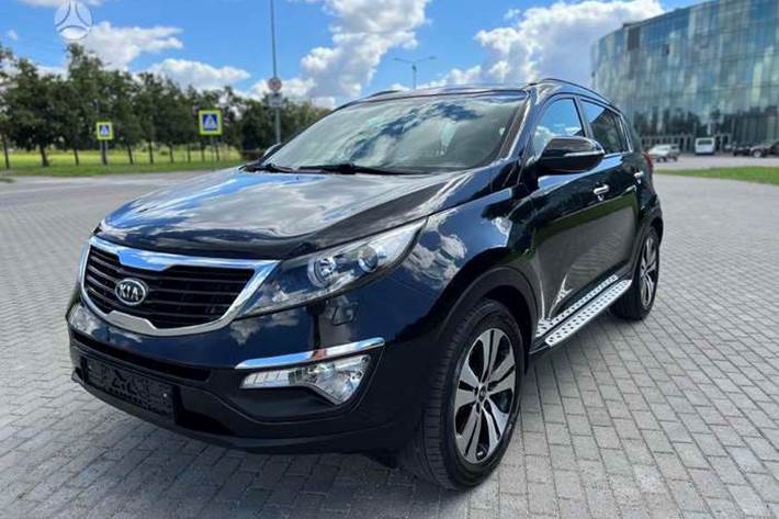 Sort Kia Sportage fra 2012