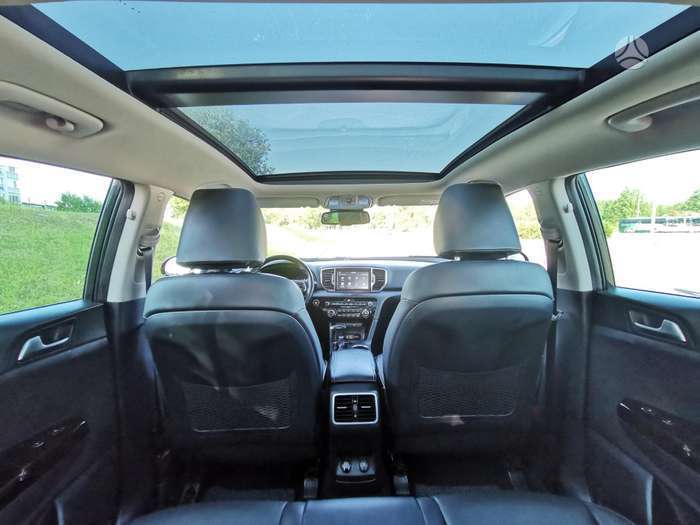 Sort Kia Sportage fra 2012