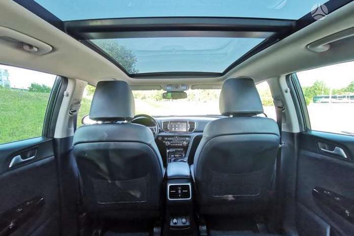 Sort Kia Sportage fra 2012