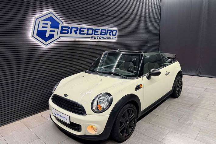 Beige Mini One fra 2013 set udefra