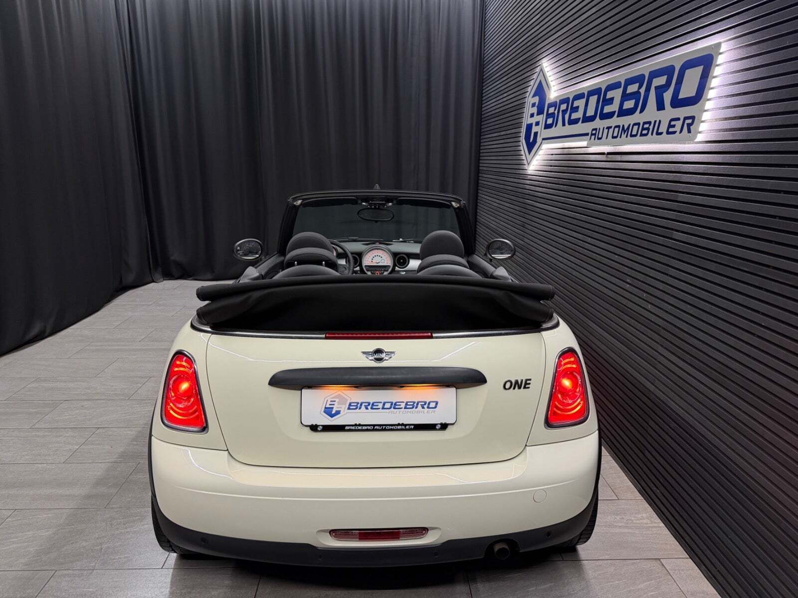 Mini One 1,6 Cabriolet aut.