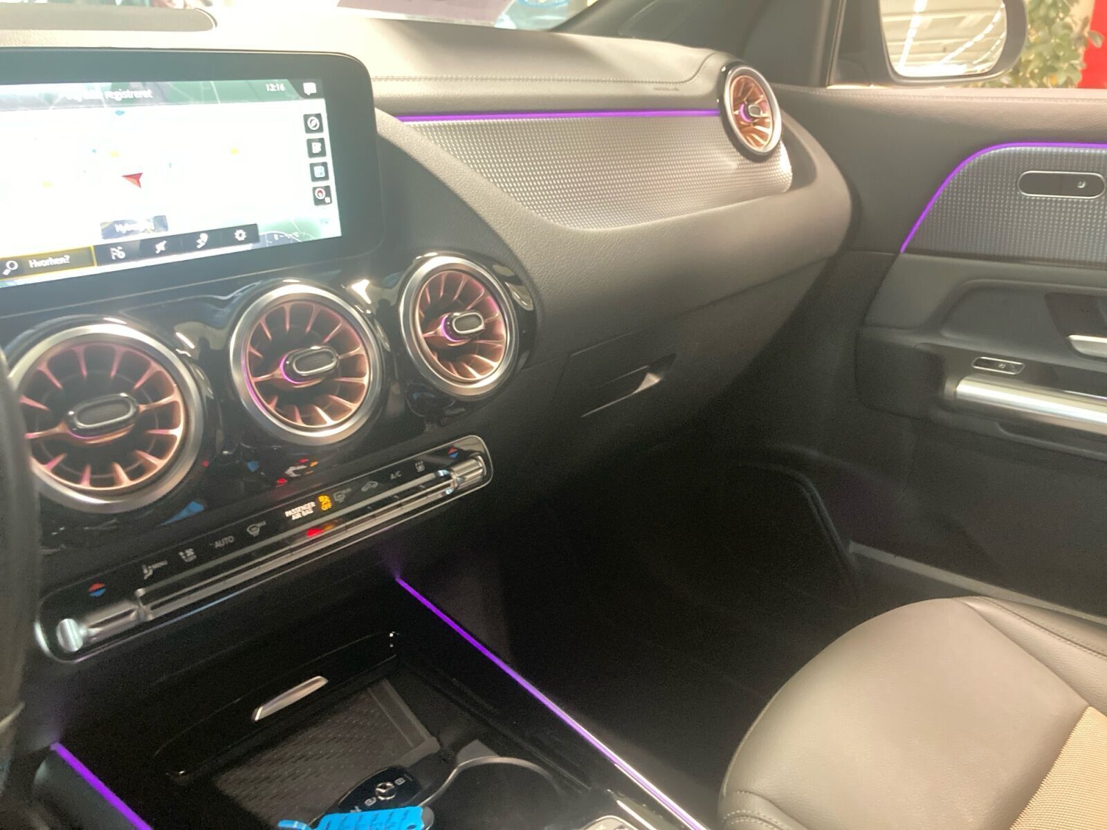 Sort Mercedes EQA250 fra 2022