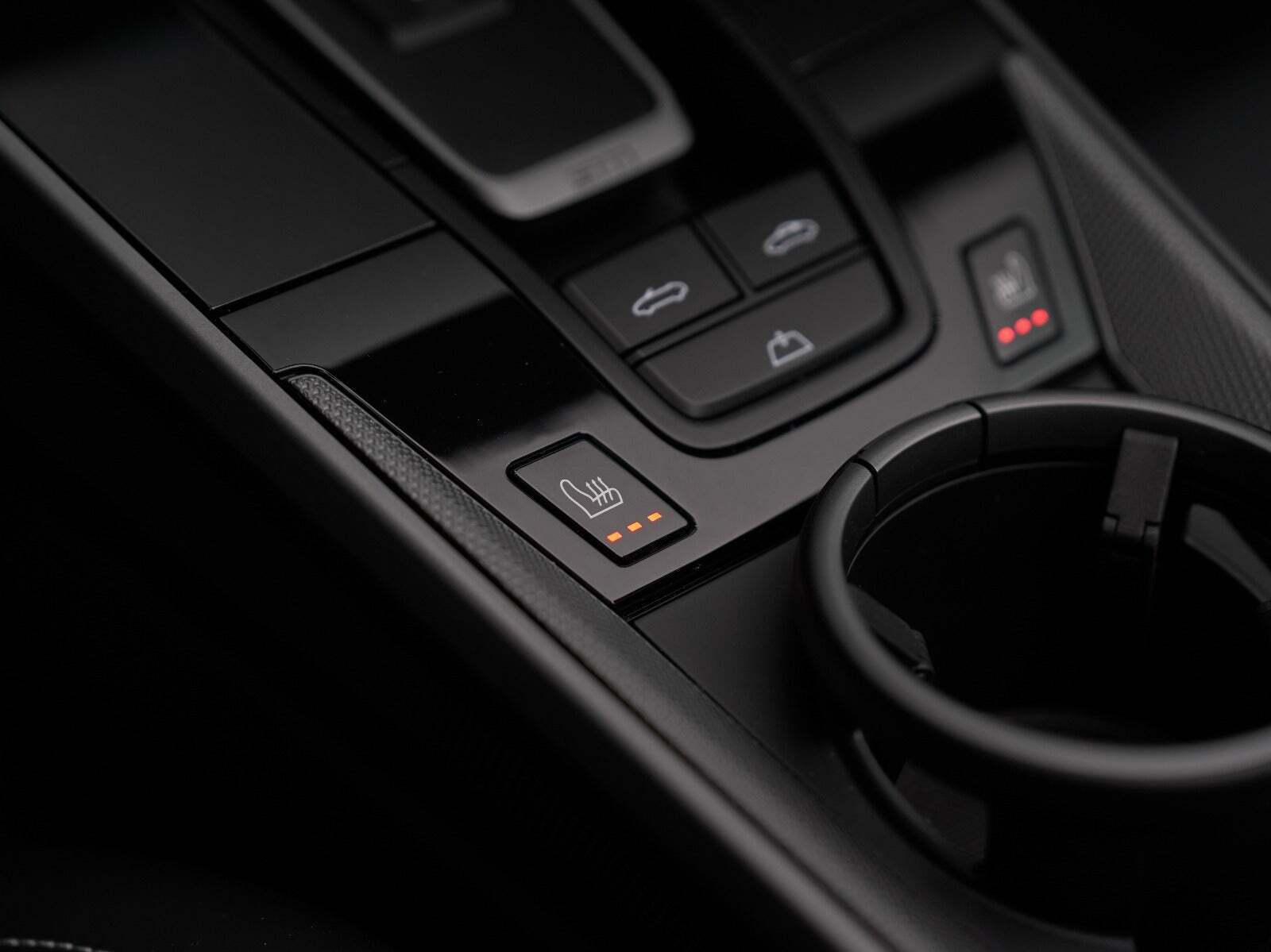 Sort Porsche 911 Carrera 4S fra 2019