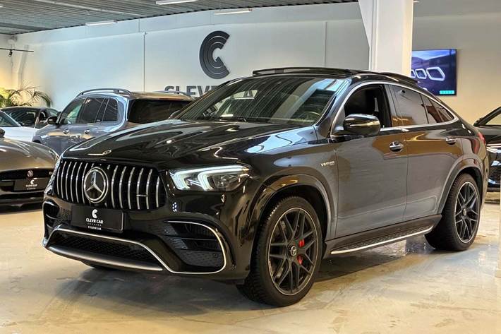 Sort Mercedes GLE63 fra 2021 set udefra